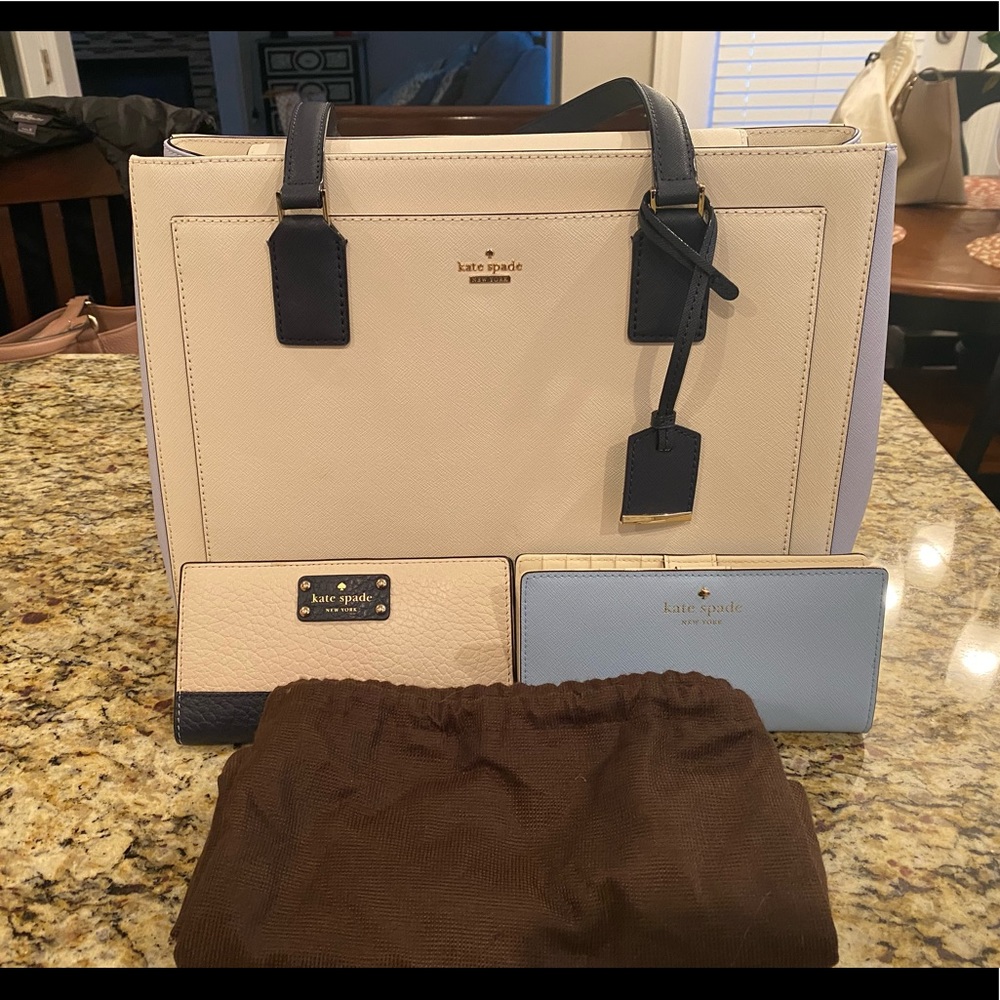 Kate Spade tote and 2 wallets with dust bag!